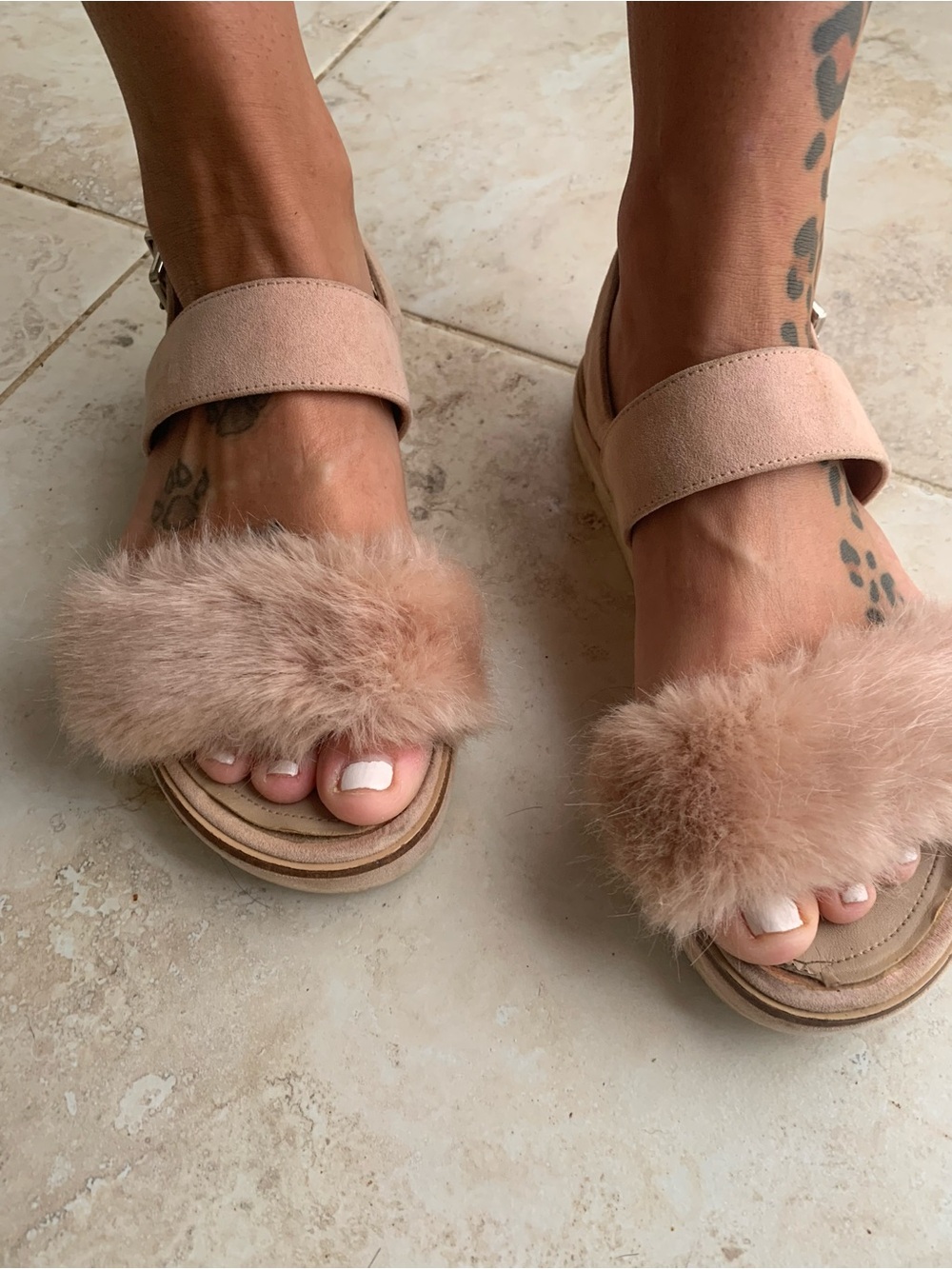 Aldo baby pink Fluff Sandals